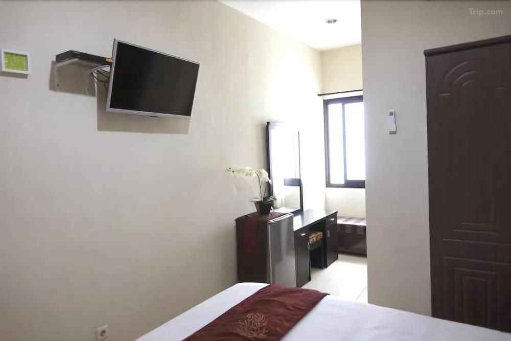 Tuban Torres Accommodation Kuta Lombok Esterno foto