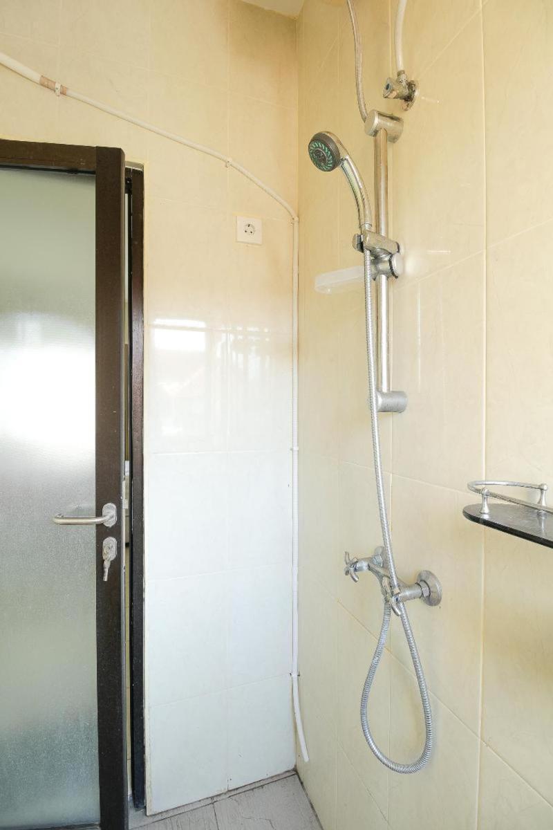 Tuban Torres Accommodation Kuta Lombok Esterno foto