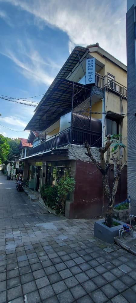 Tuban Torres Accommodation Kuta Lombok Esterno foto