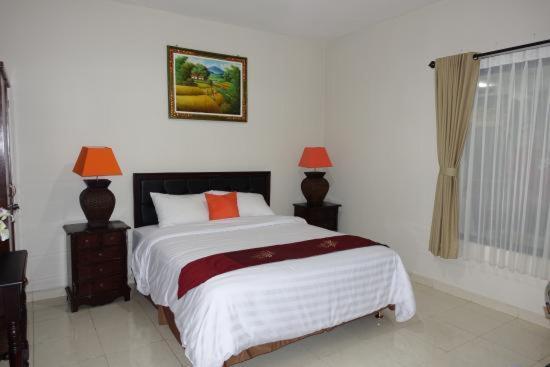 Tuban Torres Accommodation Kuta Lombok Esterno foto